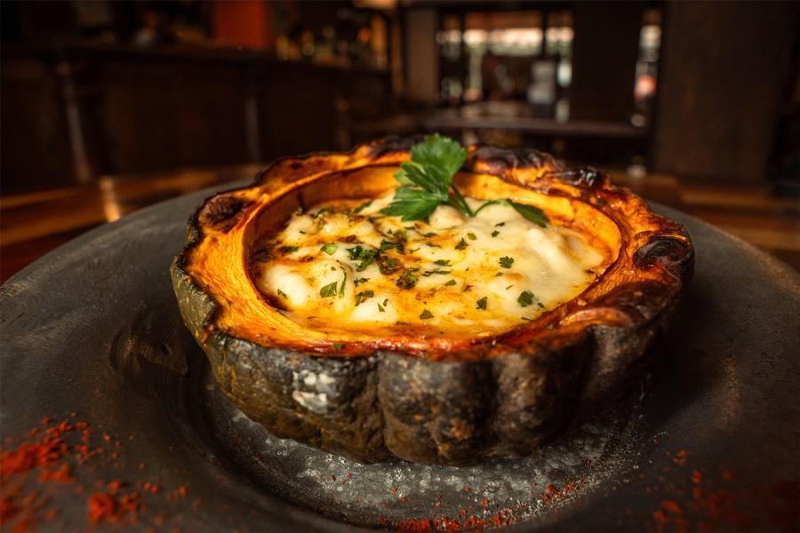 Calabaza rellena gratinada